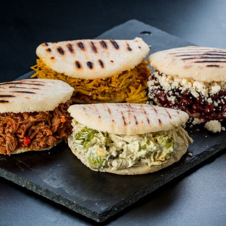 origen de la arepa venezolana y colombiana